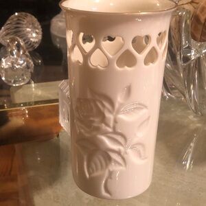 Lenox Cream hand decorated with 24 karat gold accent rim Heart-Cutout Vase